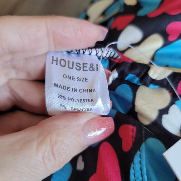 House and I brand - Red, blue and white hearts leggings. BNWT - Picture 2 of 5